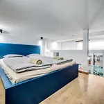 Nightlife Nest Apartmán *