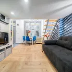 Nightlife Nest Apartmán